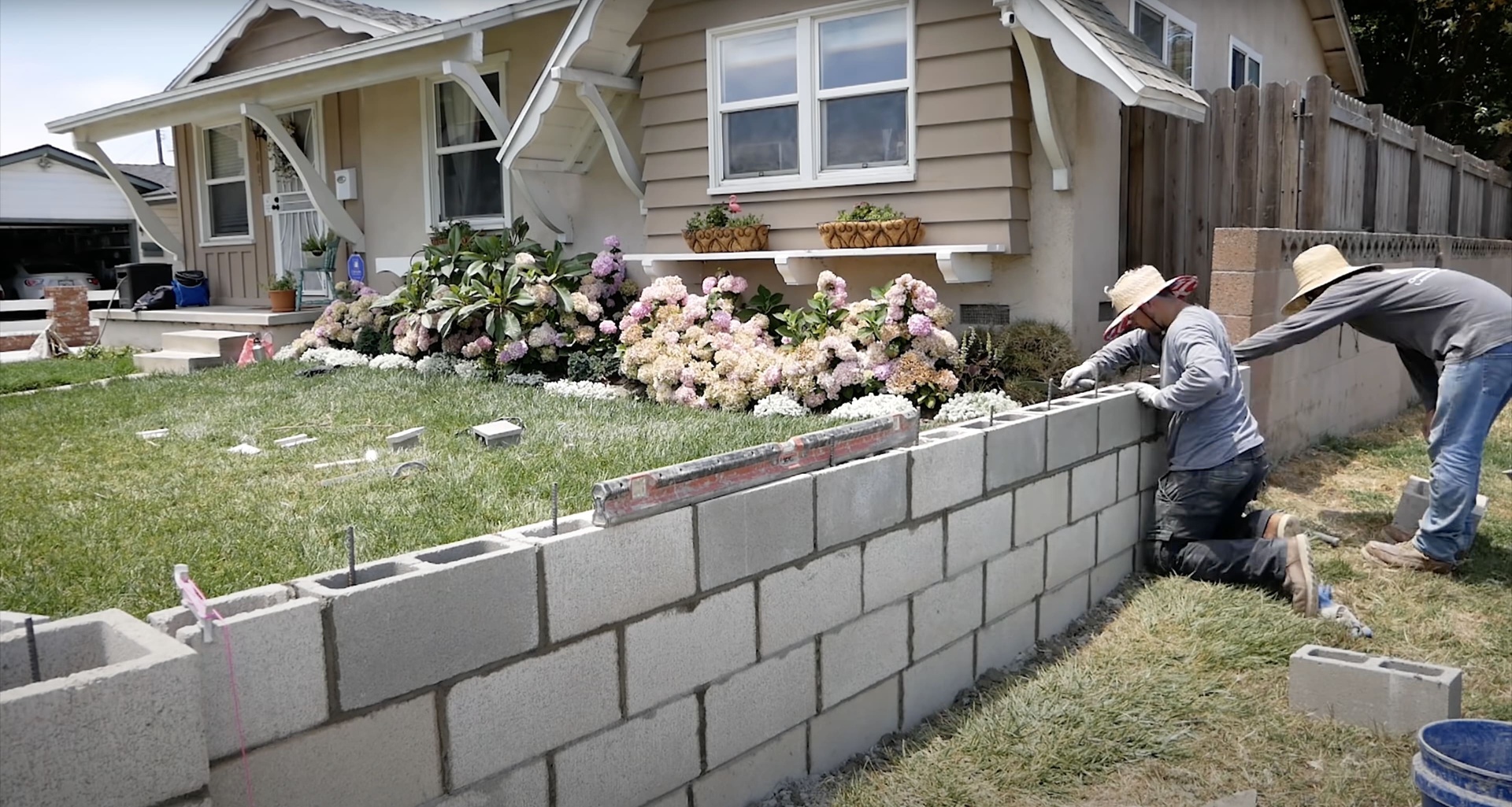 Expert concrete construction and masonry work Professional concrete contractors building retaining wall in Palm Bay